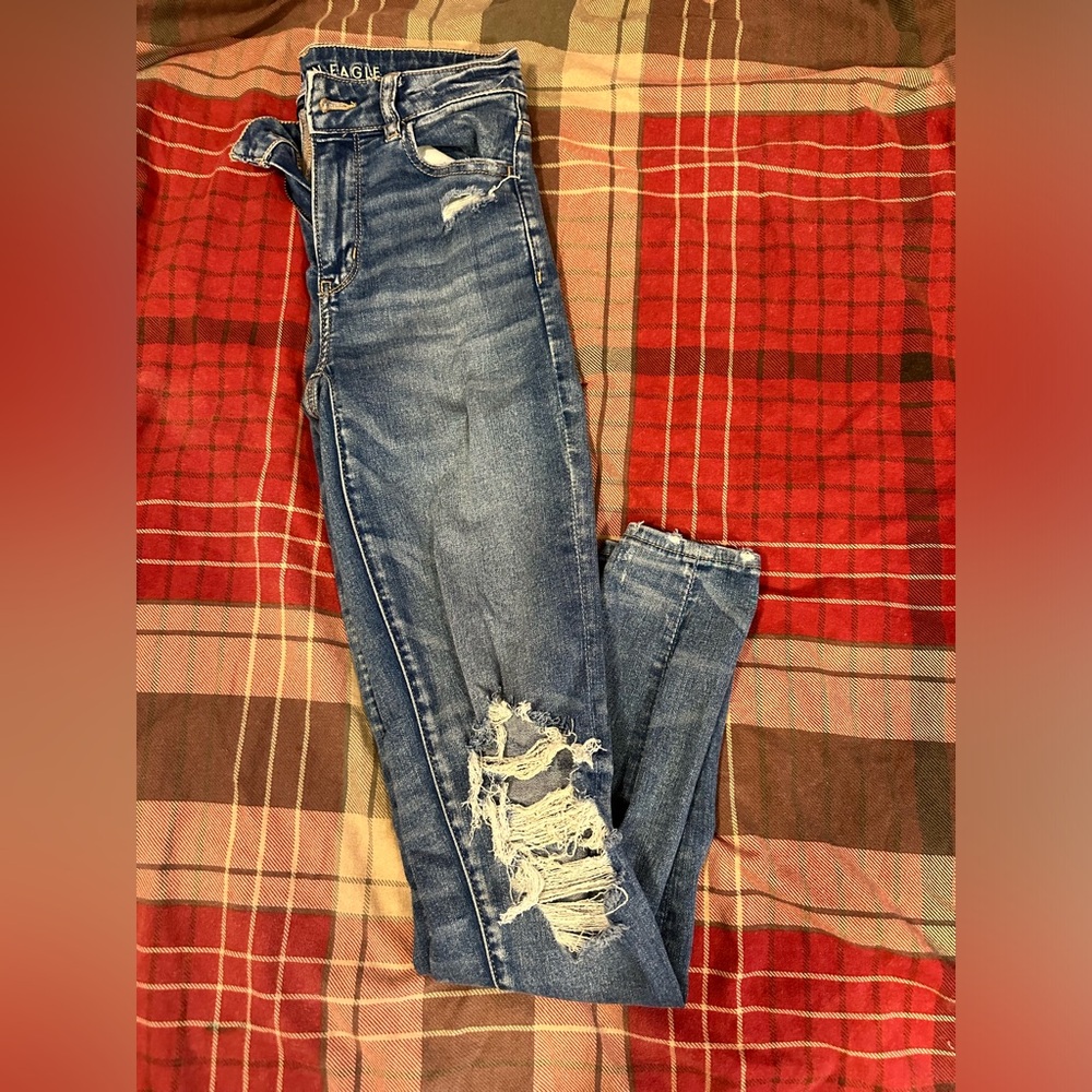 American eagle ripped jeans